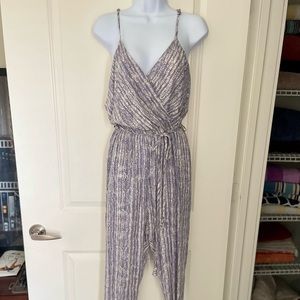 Dress Forum tie-ankle belted jumpsuit